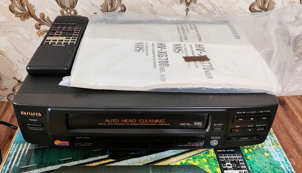Aiwa каробкада видеомагнитафон
