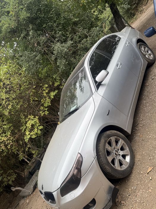bmw Е60 525i