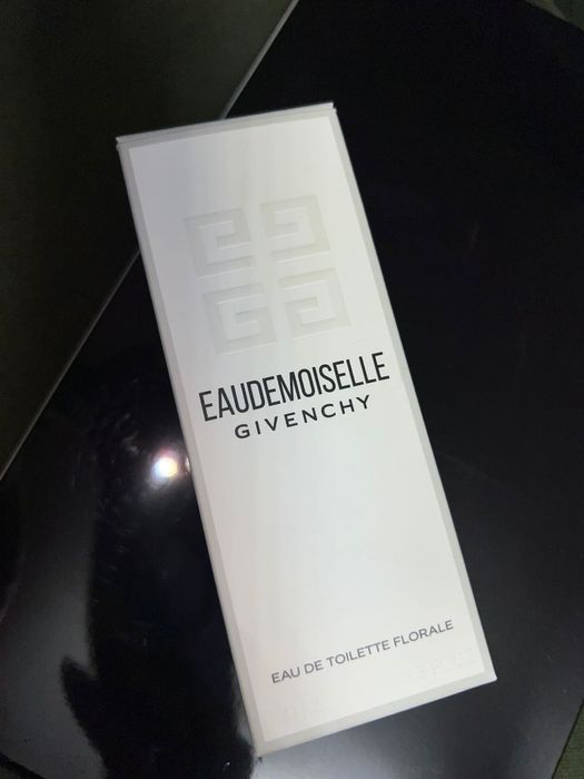 Срочно! Парфюм GIVENCHY!