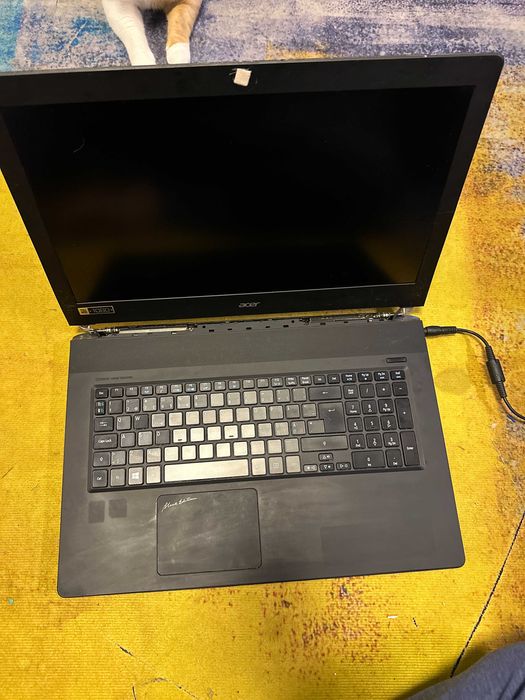 laptop Acer Vn7 - 791 , 17.3 led, 2 gb video, ssd 512, 8 gb ram