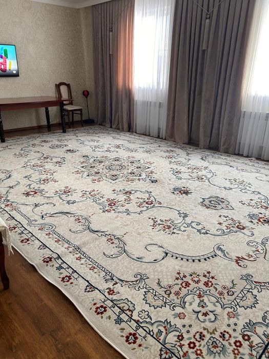 Продам ковёр 6×4