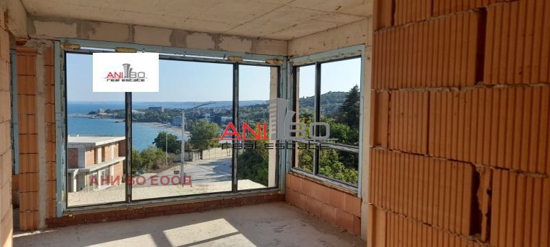 Продава се Двустаен апартамент в к.к. Слънчев ден - 80 кв.м за 1813 €/кв.м - Снимка #3