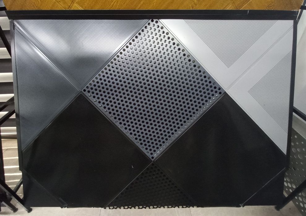 Армстронг Перфорированный, Armstrong Perforirovaniy