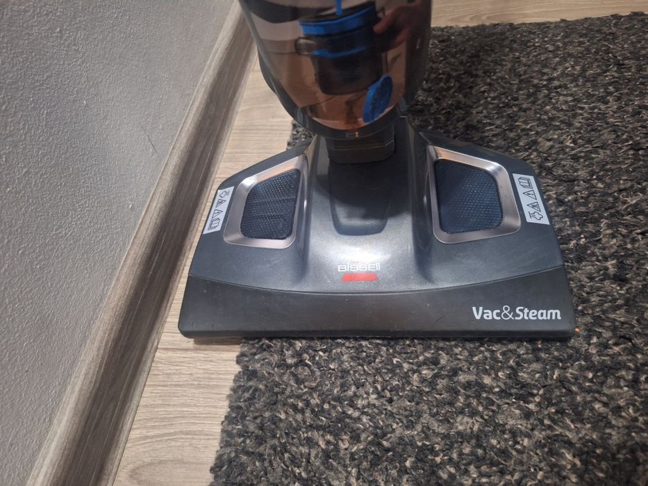 Aspirator si mop cu aburi Bissell