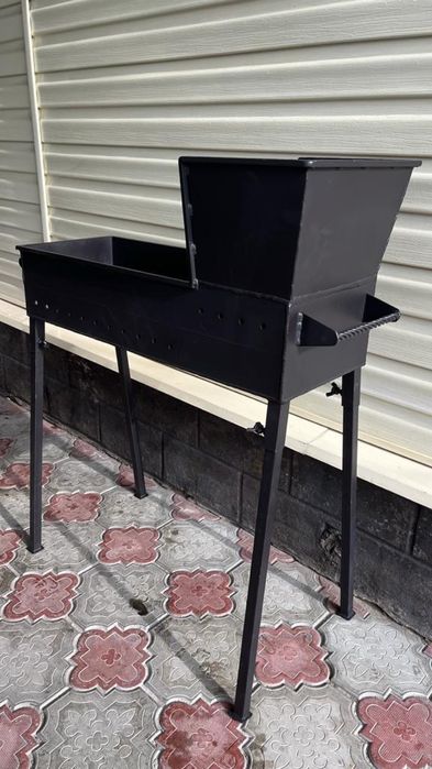 Мангал «Классик». Совок и кочерга в комплекте.