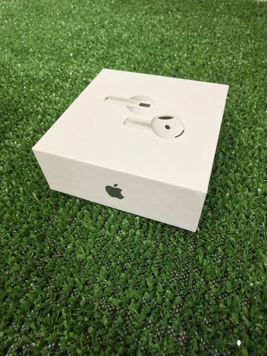 AirPods 4 (cele mai calitative)
