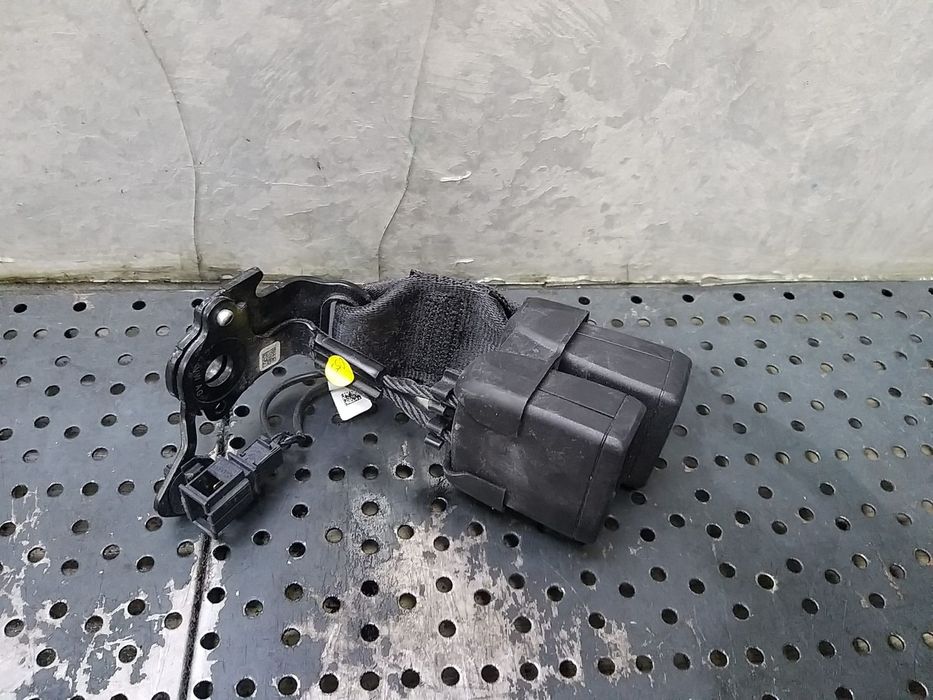 Set teaca centura mijloc spate audi a3 8y 8y0857739