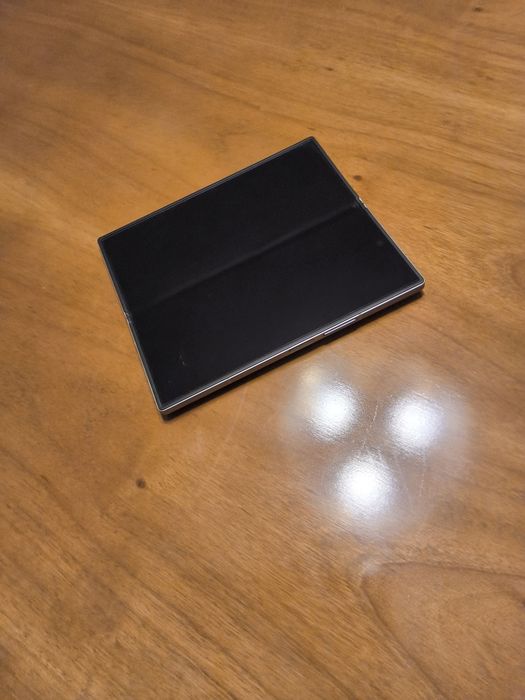 Samsung Z Fold 6