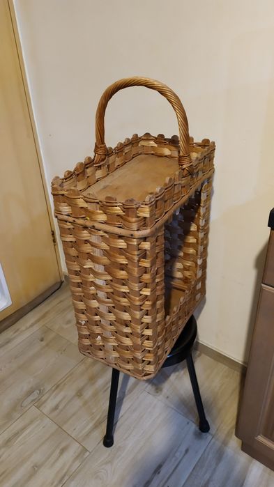 Ратанова стойка за бутилки