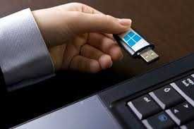 Stick Windows 11 10 Licentiate Full Office instalare