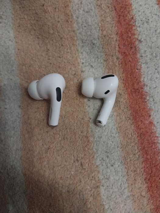 Аирподсы 1 оригинальные