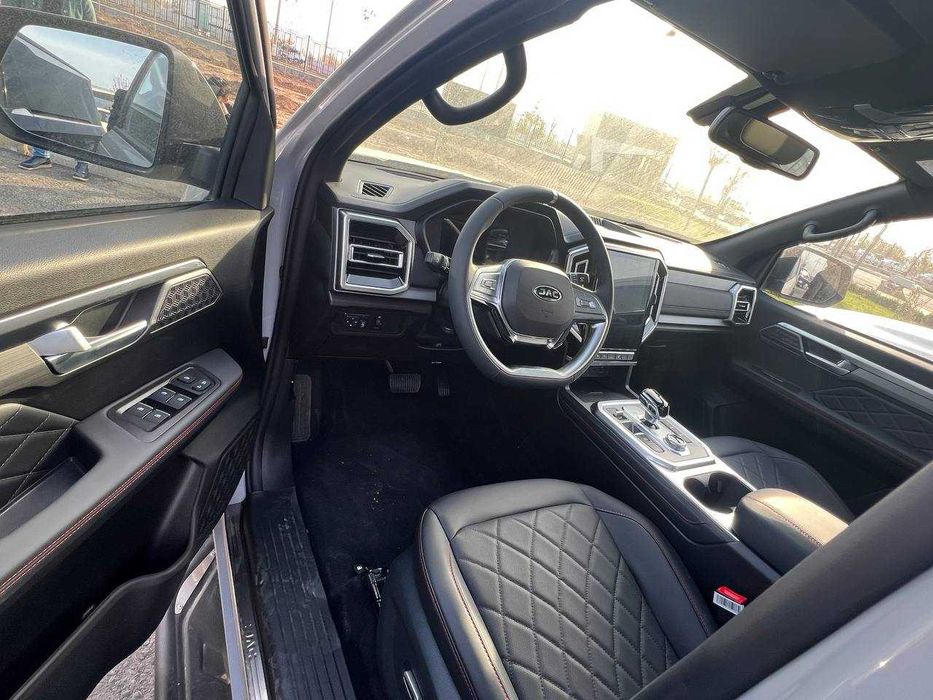 Продаётся новый JAC T9 (без пробег)