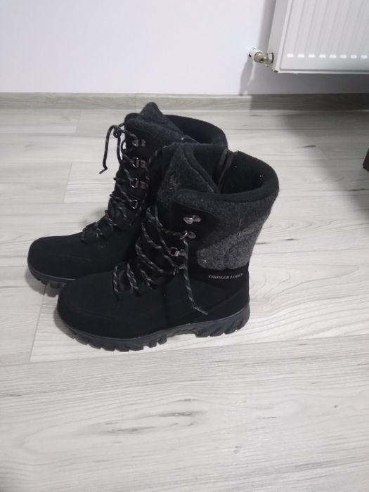 Vand cizme impermeabile marime 39