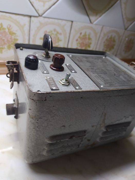 Советский прибор для электриков и сварщиков