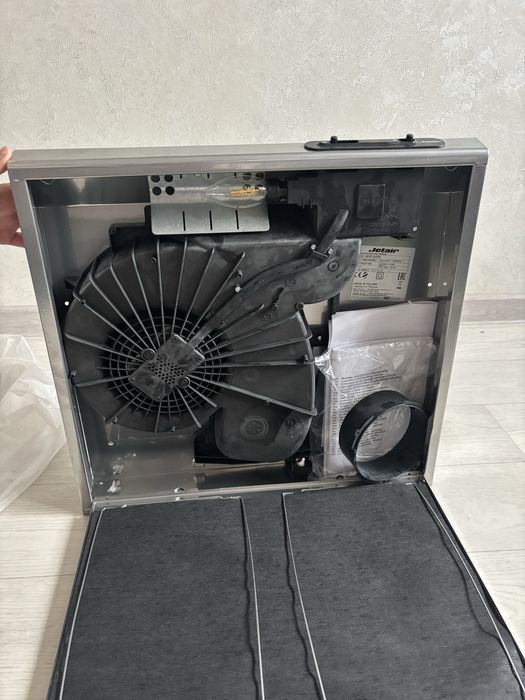 Вытяжка Jetair новая