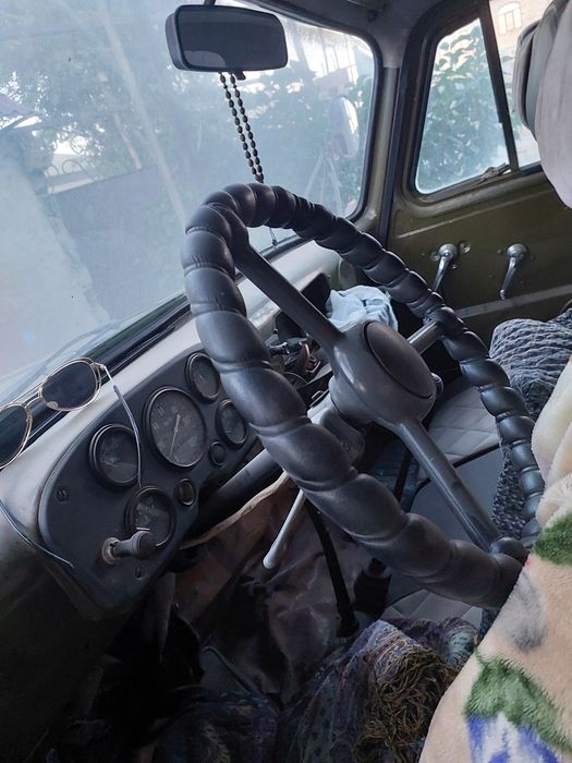 Продам ГАЗ-52 бортовой!