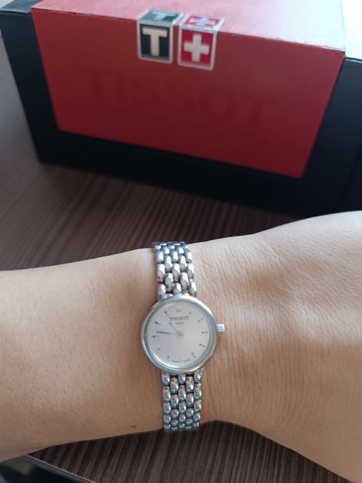 Часы швейцарские TISSOT