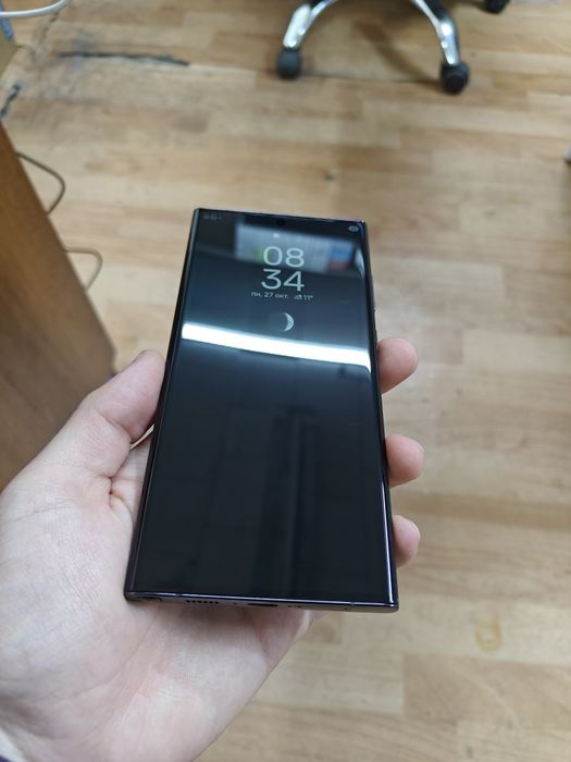 Samsung s23 ultra 256Гб продам