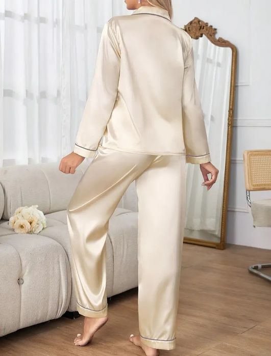 Pijama satin culoarea Champagne