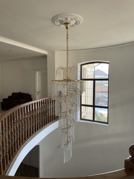 Люстра длинная потолочная хрустальная