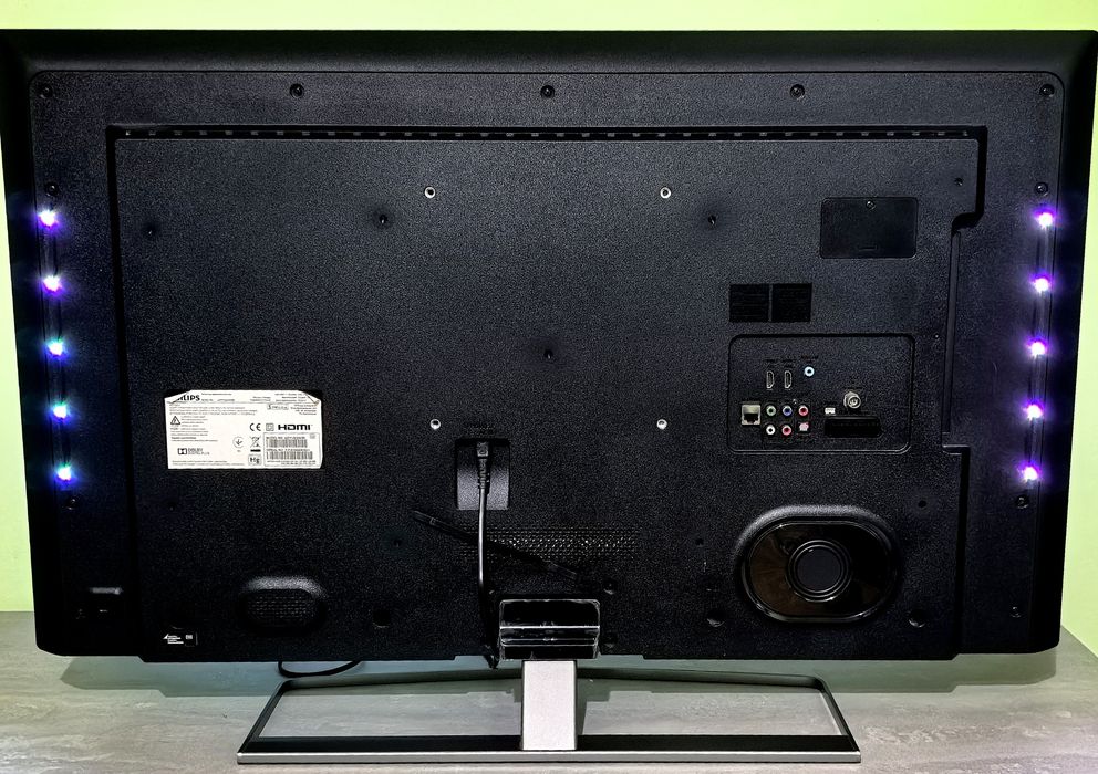 Philips 42PFH6309/88 42" Smart TV/3D Ambilight – за части / ремонт
