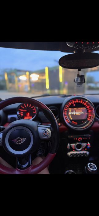 Mini Cooper S JCW 1.6t 174cp