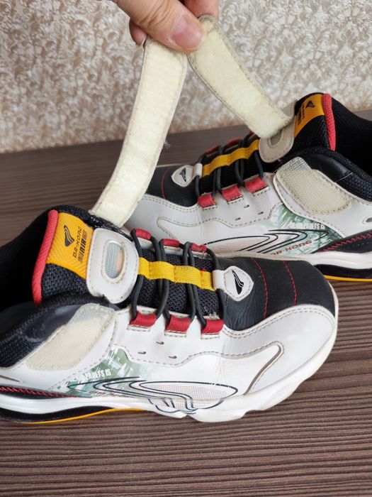 Детские кроссовки, размер 32