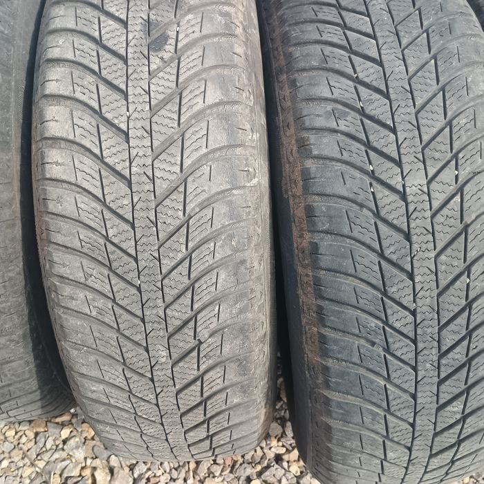 Дачия дъстър, гуми, джанти, 215 65 16