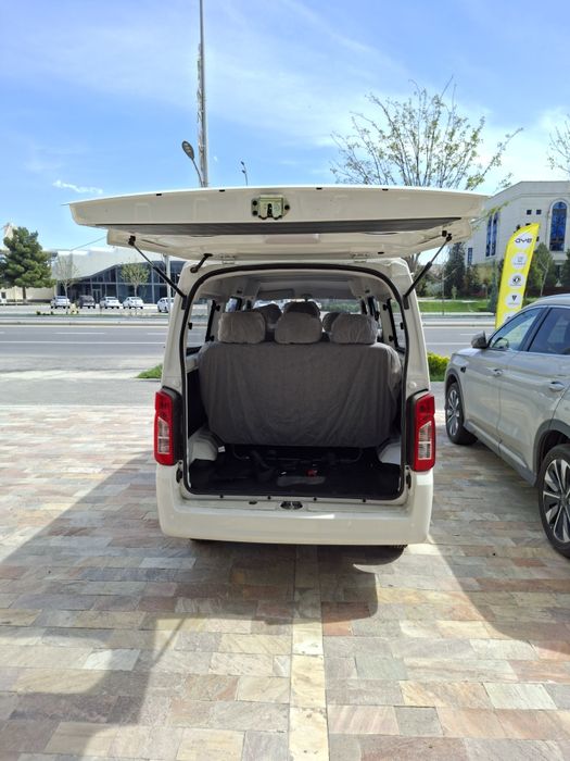 Changan miniven 2025