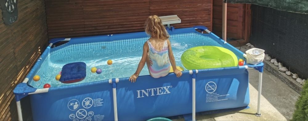 Piscina cadru metalic si pompa