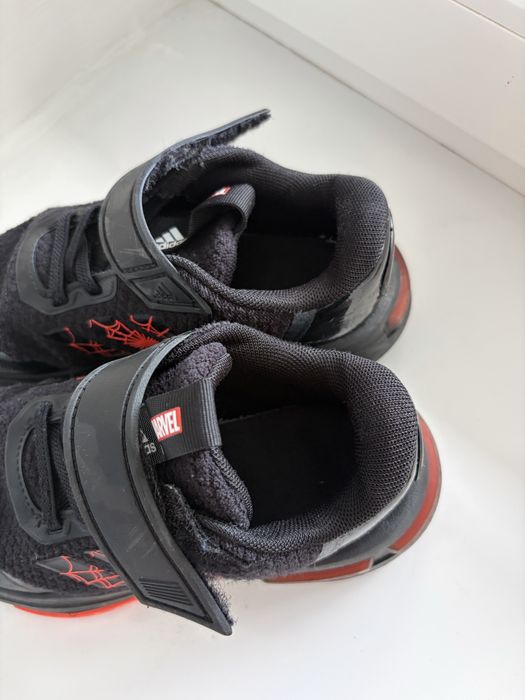 Кроссовки для мальчика Adidas