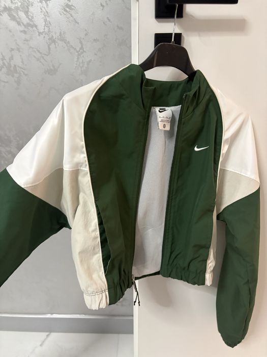 Оригинален дамски спортен екип Nike
