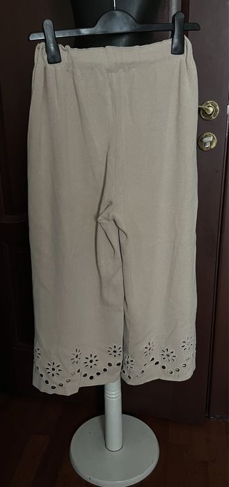Pantaloni cullotes bej