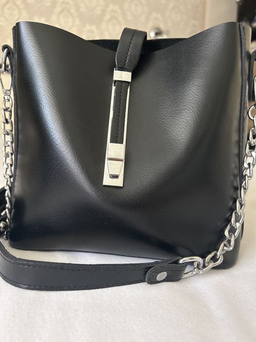 Продам  кожаные сумки недорого