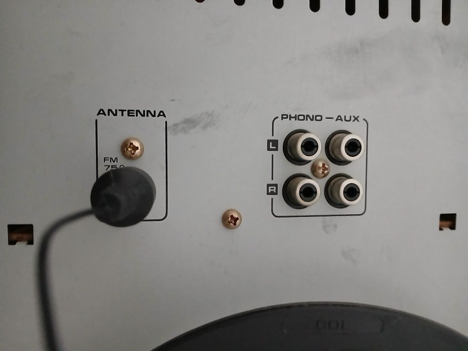 Сет усилвател Fisher TAD-M90