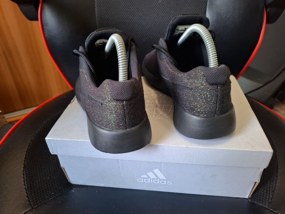 Nike Tanjun GS ca noi