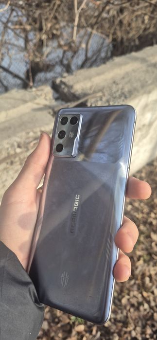 Redmagik 6r телефон
