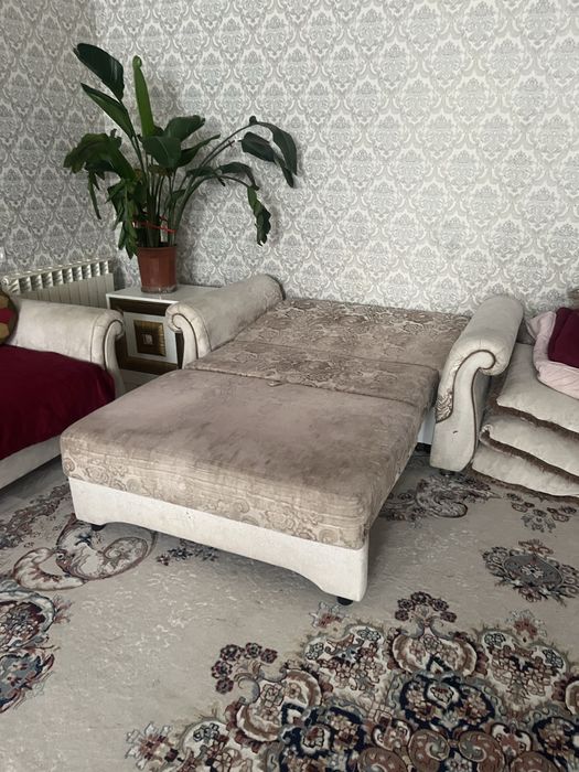 Продам диван , все раскладываются