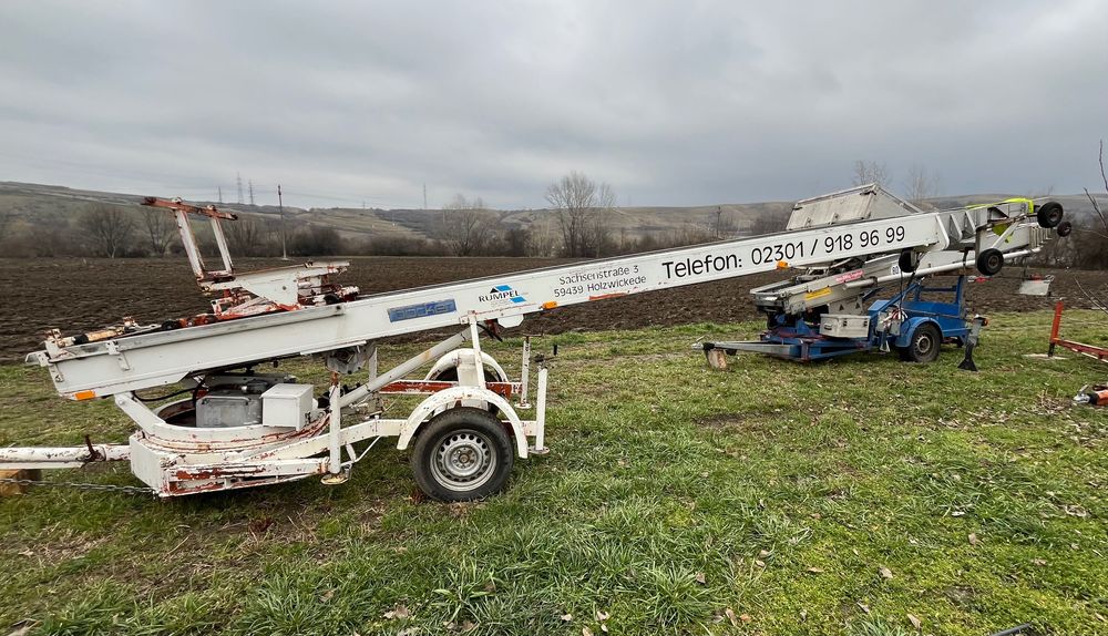 Vând lift construcții, lift exterior , Nacela, lift Hidraulic ,Scara