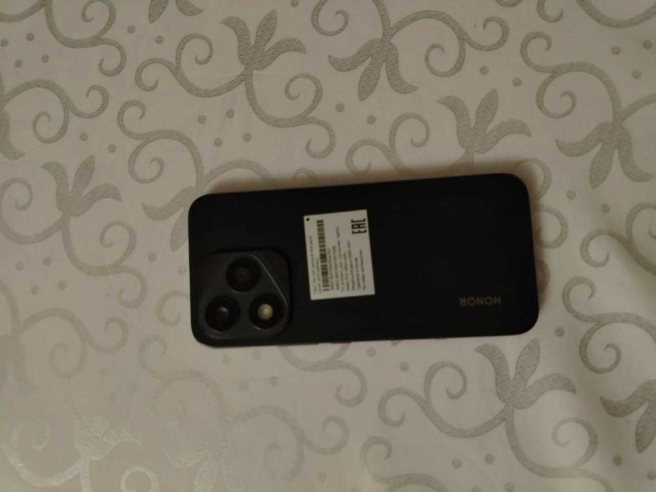 Продаю Honor 400 lite