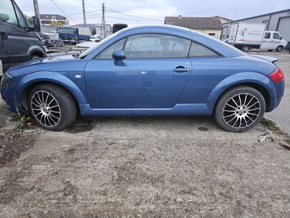 Dezmembrez Audi TT 1.8 turbo benzina 180 cai perfect functional