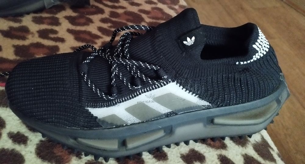 Кроссовки летние Адидас 42 размер