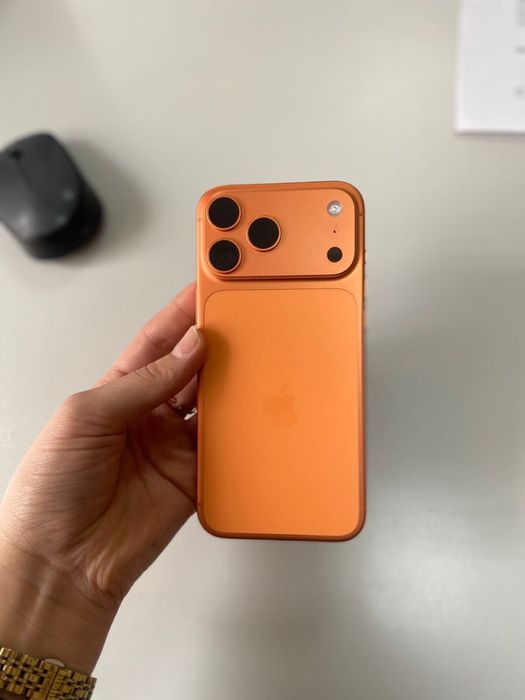 Айфон 17 pro max