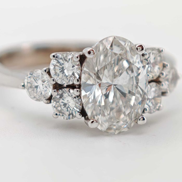 Inel 18k cu diamante naturale si lab grown 2.16ct Ocazie!