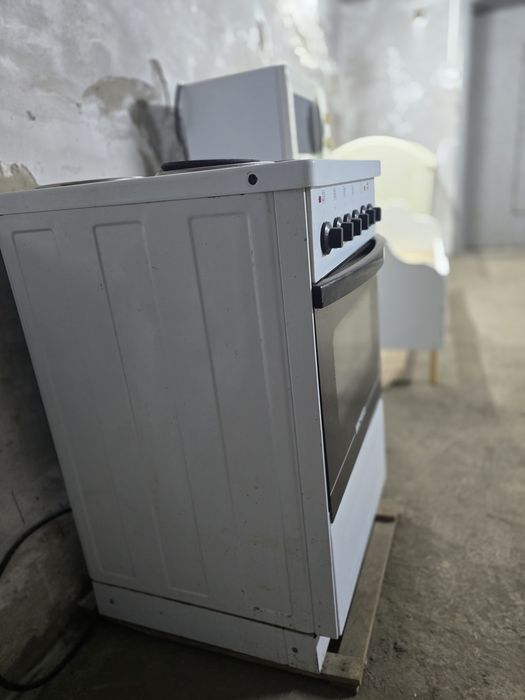 Продам электрическую плитку с 2 камфорками !!!