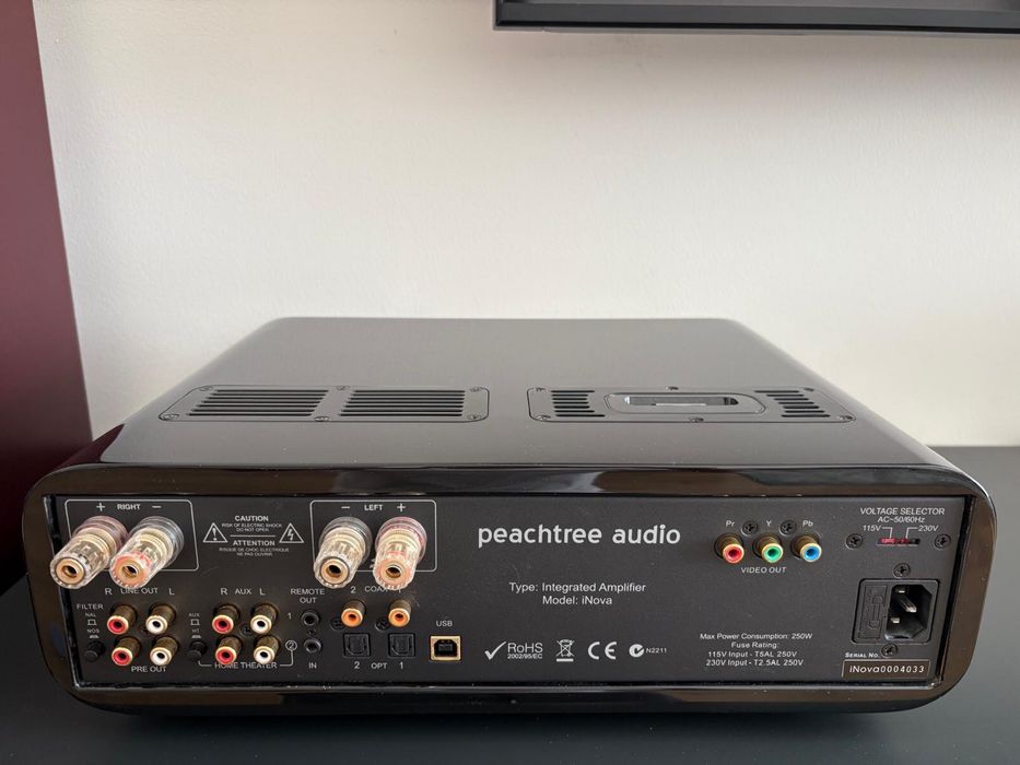 Peachtree iNova - Amplificator stereo Hi-Fi
