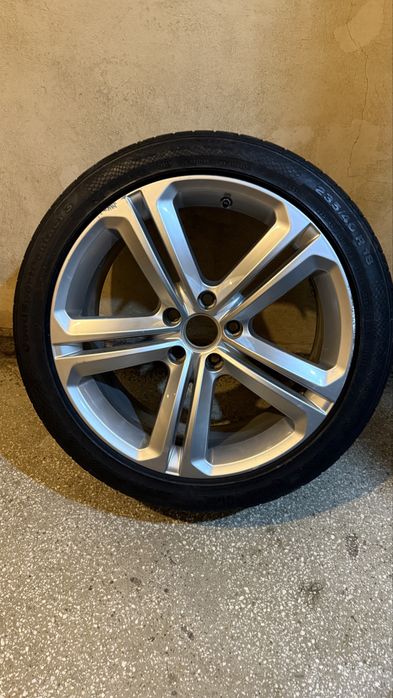 Janta originala Mallory 18” cu anvelopa vara 235/40/R18