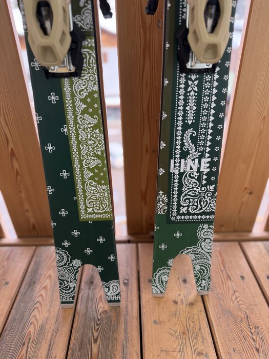 Schi / ski Line Sakana 174 cm / 105 latime + bindings