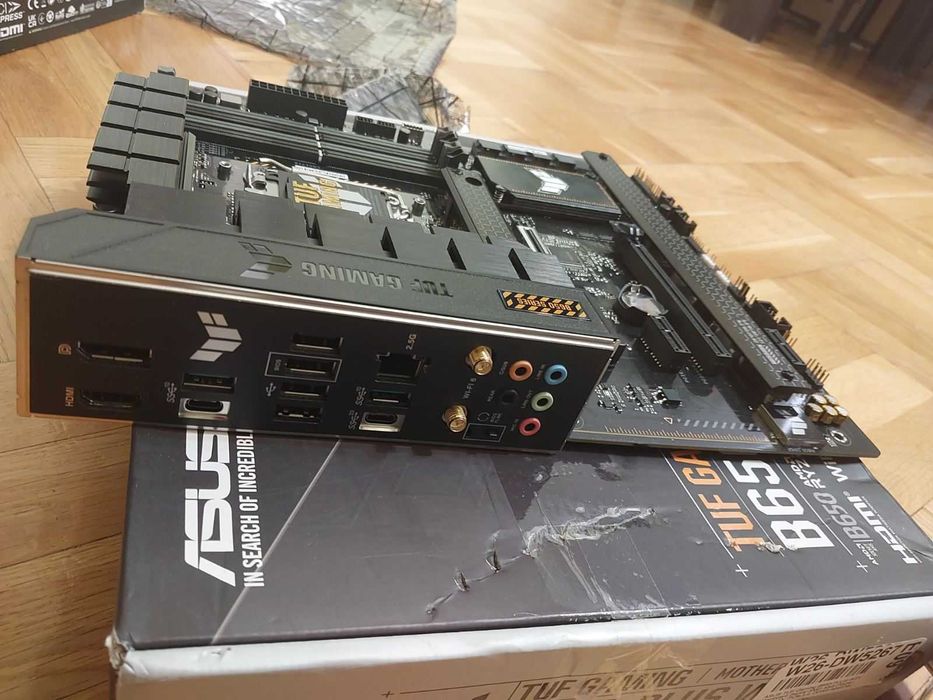 ASUS TUF B650 Plus Wi-Fi (със ЗАБЕЛЕЖКА)