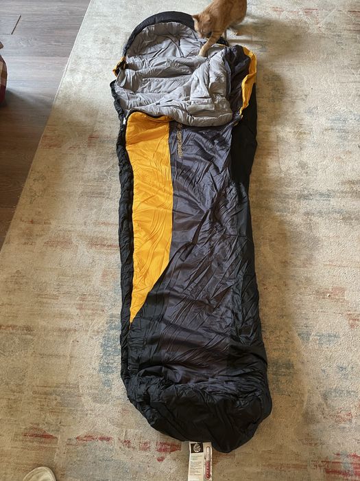 Спальный мешок caleman не использовали